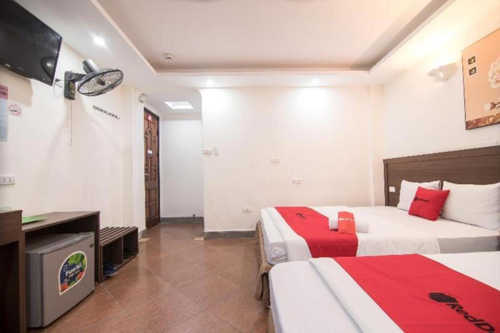 האנוי Ha Noi Vang Hotel Hoang Ngan מראה חיצוני תמונה