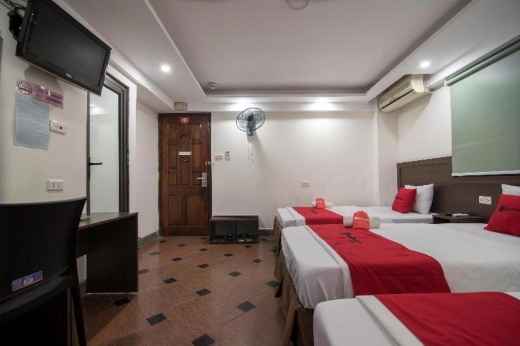 האנוי Ha Noi Vang Hotel Hoang Ngan מראה חיצוני תמונה