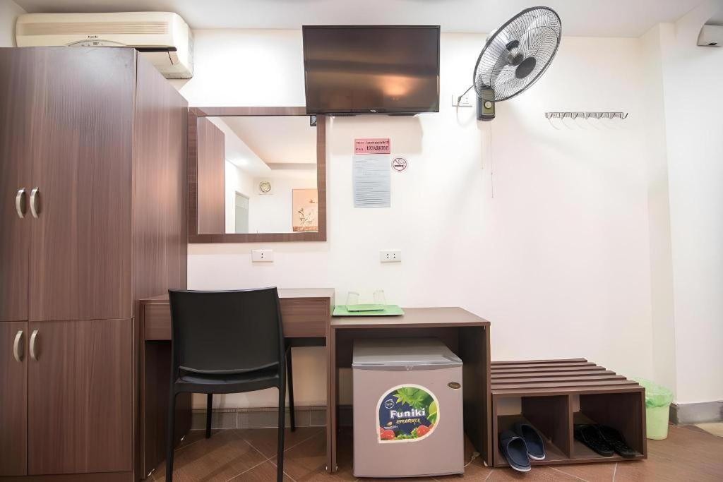 האנוי Ha Noi Vang Hotel Hoang Ngan מראה חיצוני תמונה