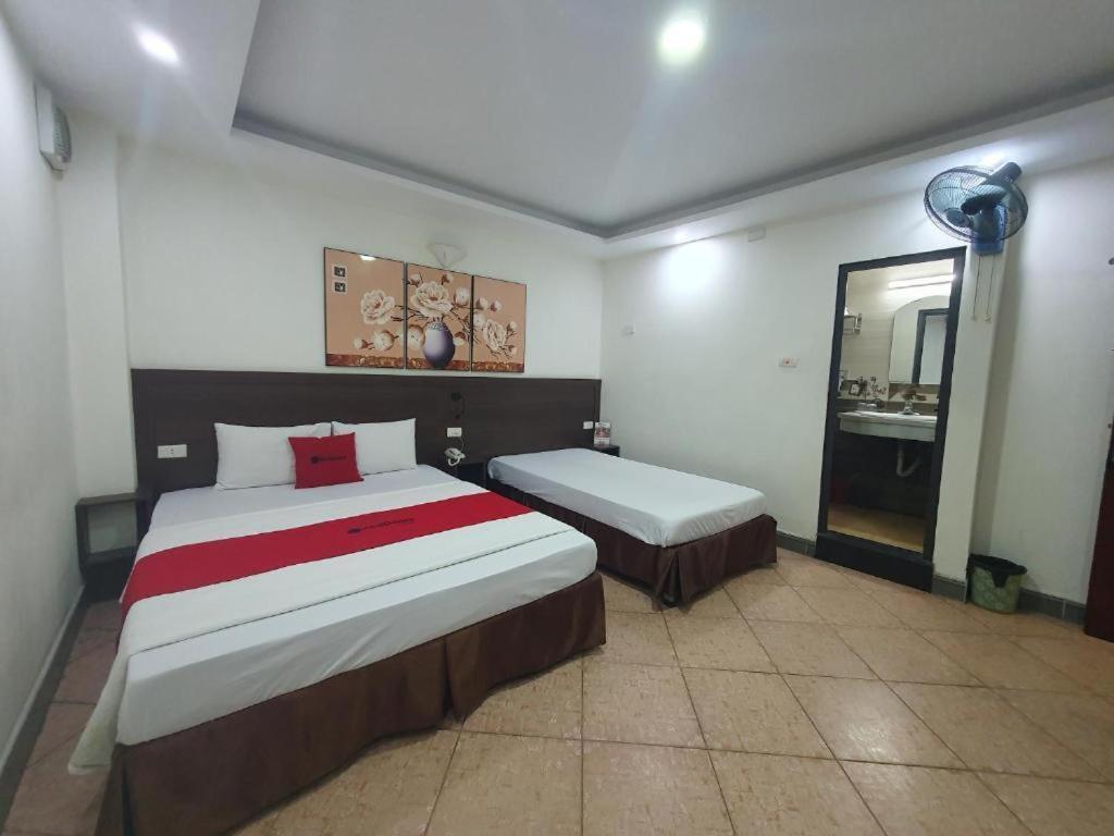 האנוי Ha Noi Vang Hotel Hoang Ngan מראה חיצוני תמונה