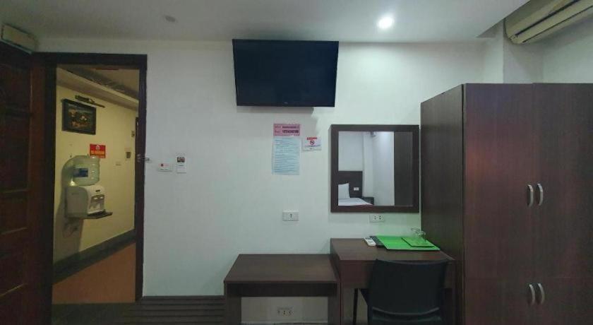 האנוי Ha Noi Vang Hotel Hoang Ngan מראה חיצוני תמונה